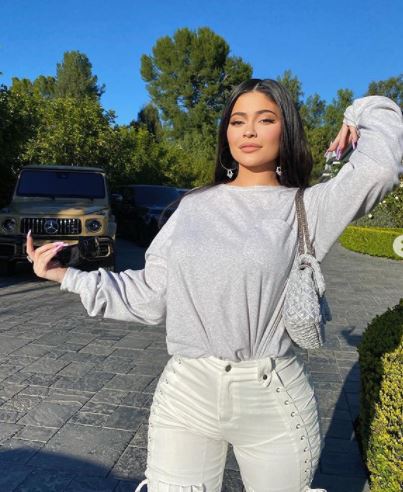 Kylie Jenner Networth ,Career, bio,Family, Education, Wiki, Affairs ...