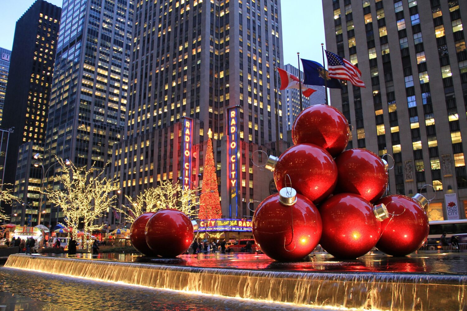 the-magic-of-new-york-at-christmas-world-magazine-2023